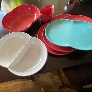 Elegant Coral and Aqua Dinnerware Set